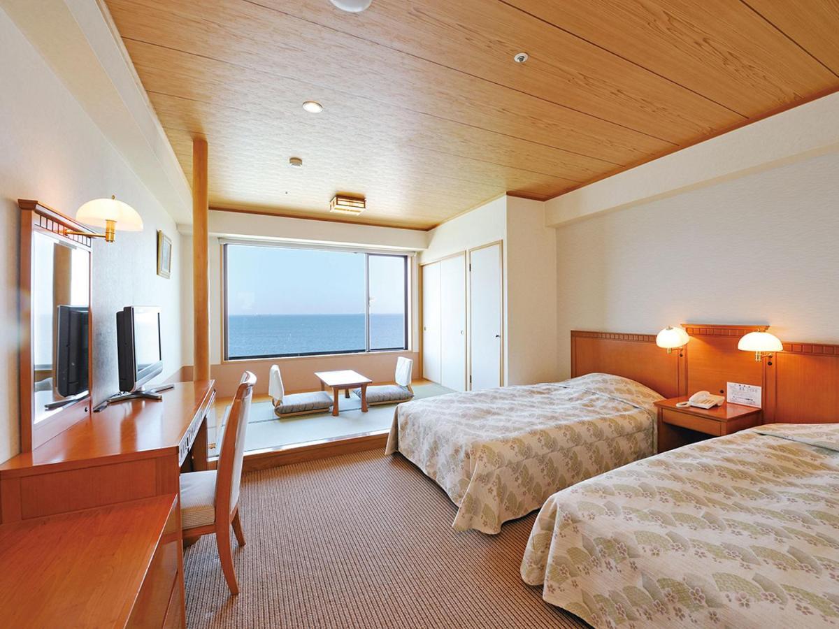 Ryugujo Spa Hotel Mikazuki Ryugutei Kisarazu Dış mekan fotoğraf